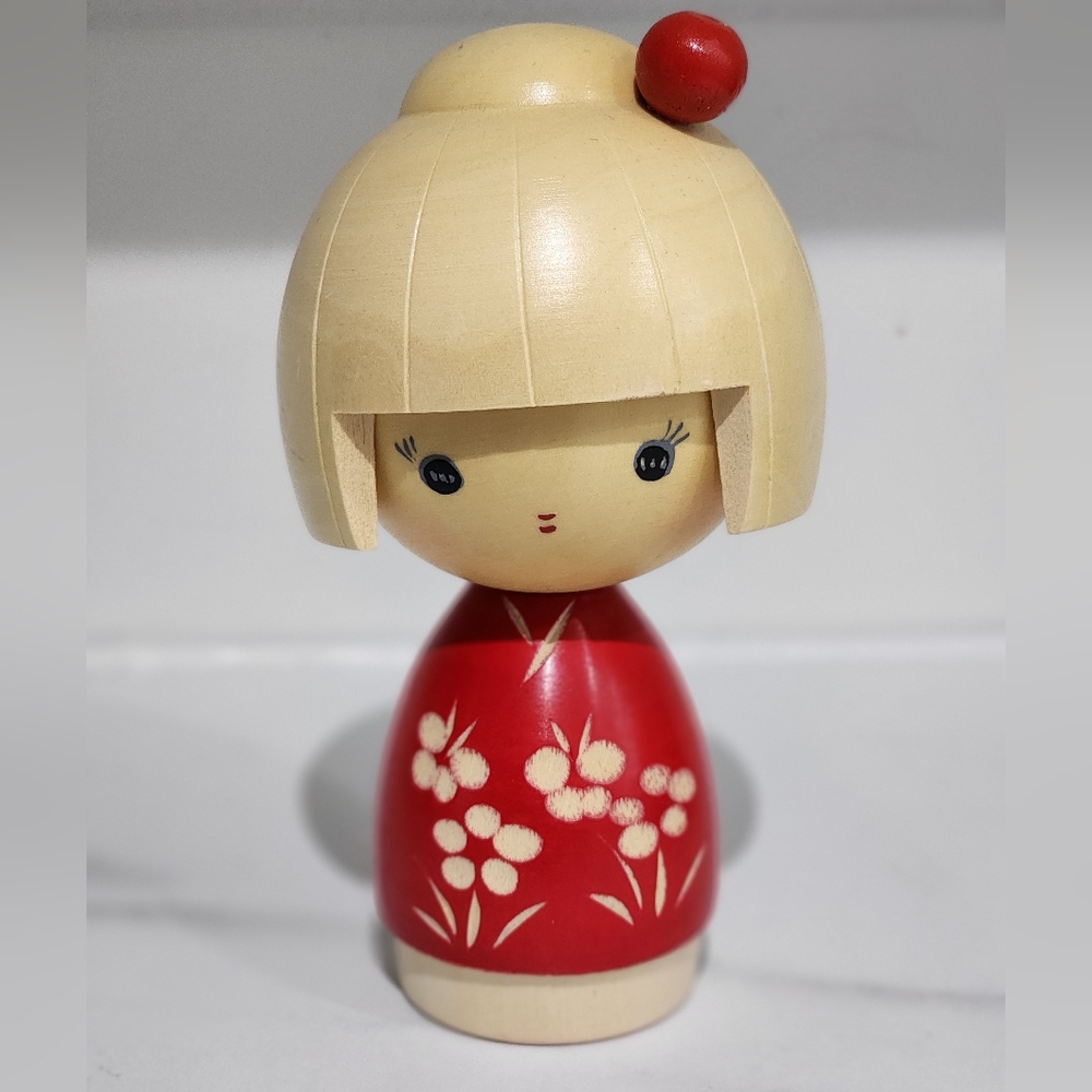 ❤️Vintage KoKeshi Japanese Wooden doll - Picture 4 of 4
